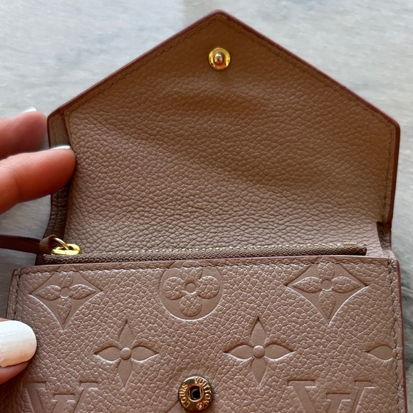🔥💥Louis Vuitton❤️🩷 Brown Monogram Wallet Compact Design - Picture 3 of 16
